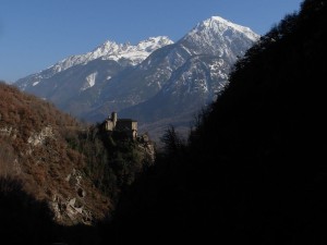 Castello di Nus - Foto di Gian Mario Navillod.
